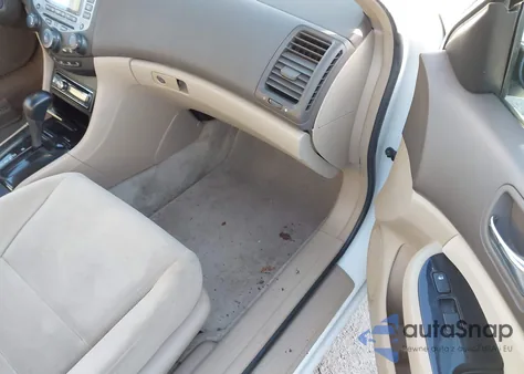 2007 Honda Accord 2.4 Se from USA, damaged, VIN 1HGCM56367A223519